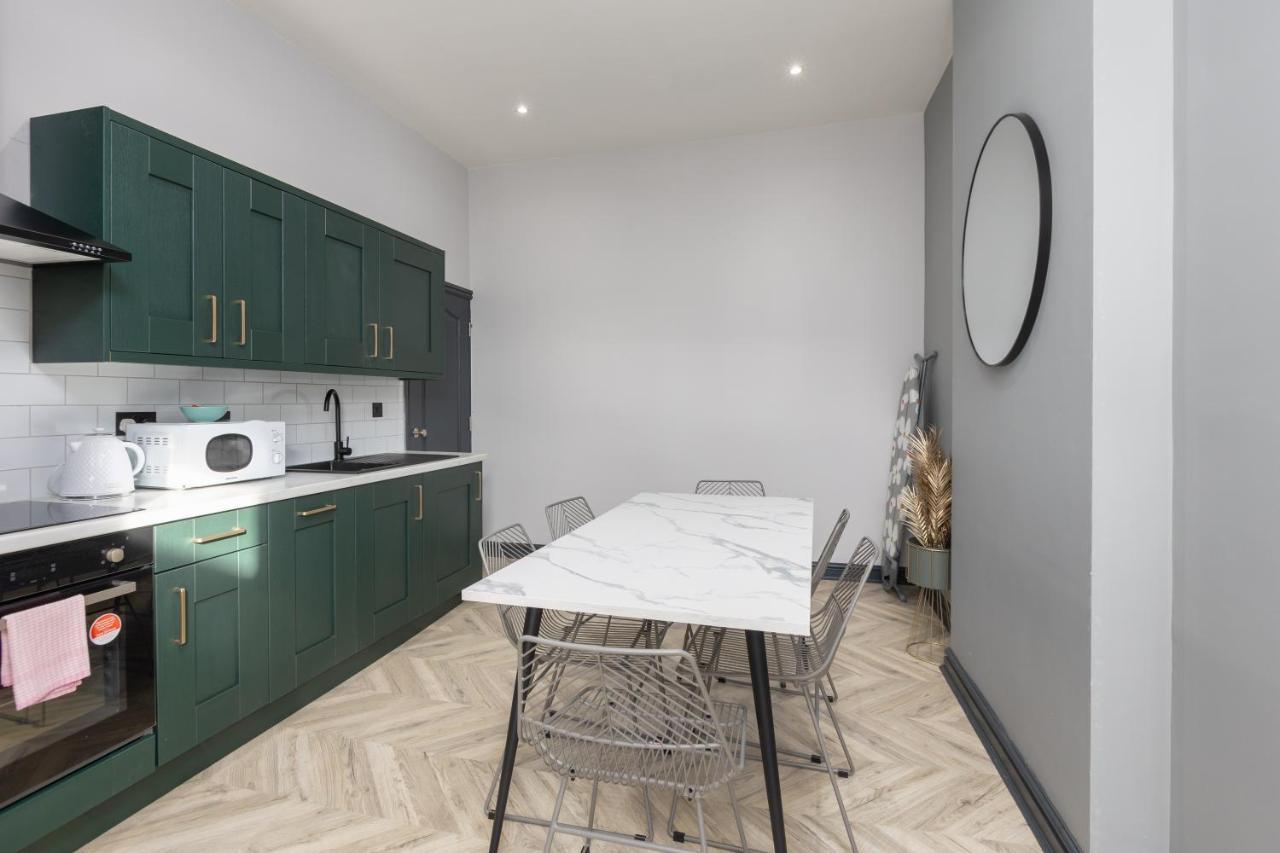 Ettie And Gigi'S Apartman Blackpool Kültér fotó